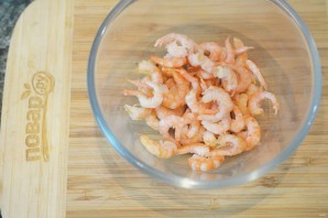 Салат из креветок