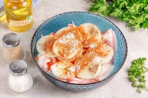 Шашлык из свинины с луком и водкой