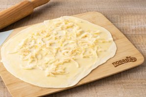 Слоёные лепёшки с луком "Катлама" Слоёные лепёшки с луком "Катлама"