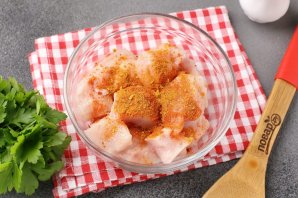 Сочное куриное филе в сметанном кляре