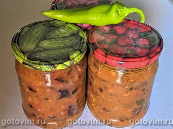 Соус из помидоров, перца с базиликом на зиму