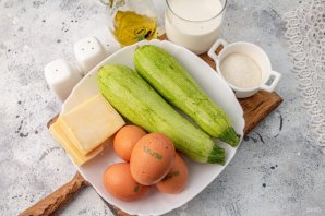 Суфле из кабачков в мультиварке Суфле из кабачков в мультиварке