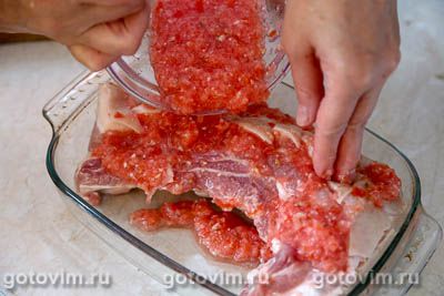 Свиная грудинка в томатном маринаде на мангале Свиная грудинка в томатном маринаде на мангале