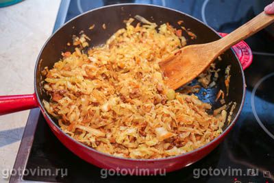 Жареная капуста с лисичками сладким перцем 