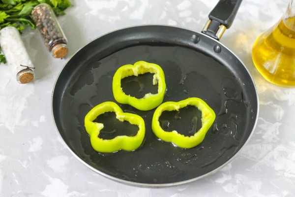 15 способов приготовить яичницу: от классики к экспериментам        