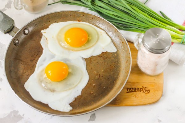 15 способов приготовить яичницу: от классики к экспериментам        