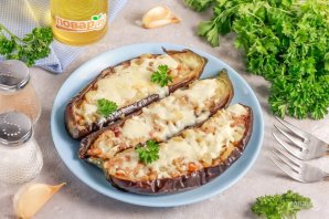 Баклажаны фаршированные консервированным тунцом
