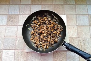 Блинные мешочки с курицей, грибами и сыром Блинные мешочки с курицей, грибами и сыром