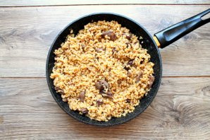 Булгур с куриными сердечками