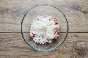 Голубцы с салатом "Айсберг"