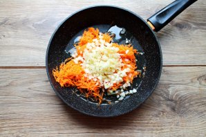 Голубцы с салатом "Айсберг"