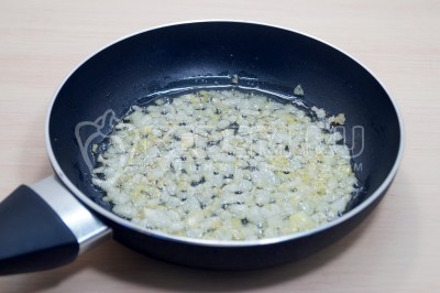 Гороховый суп-пюре с плавленым сыром