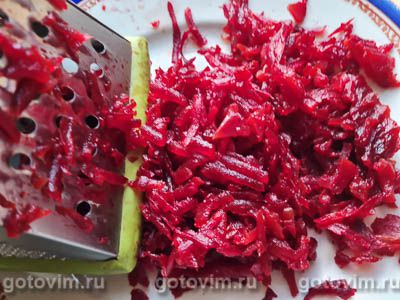 Икра из свеклы с луком и томатной пастой