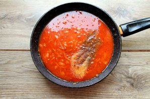 Индюшиные шейки запеченные в томатном соусе