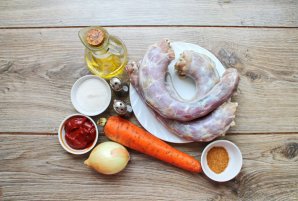 Индюшиные шейки запеченные в томатном соусе