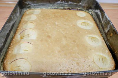 Яблочная шарлотка со сливочным ликером Айриш Крим Яблочная шарлотка со сливочным ликером Айриш Крим