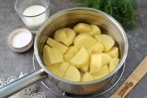 Ёлочки из картофельного пюре Ёлочки из картофельного пюре