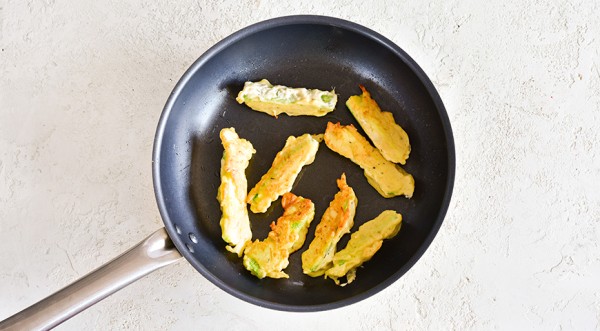 Кабачки в сырном кляре, пошаговый рецепт с фото Кабачки в сырном кляре, пошаговый рецепт с фото