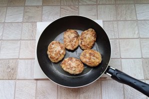 Котлеты из фарша для детей Котлеты из фарша для детей