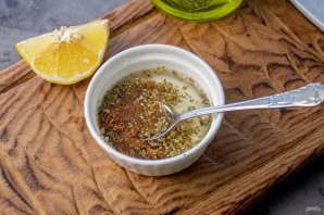 Медальоны из хека на сковороде