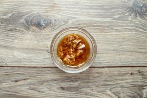 Мясная "гармошка" с сыром и грибами