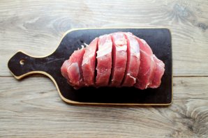 Мясная "гармошка" с сыром и грибами