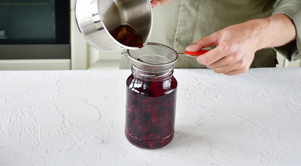 Настойка сливовая на водке, пошаговый рецепт с фото Настойка сливовая на водке, пошаговый рецепт с фото