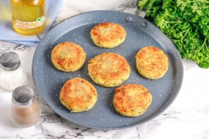 Несладкие сырники