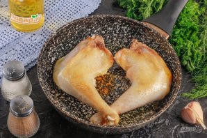 Окорочка в сливочном соусе на сковороде