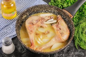 Окорочка в сливочном соусе на сковороде