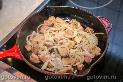 Овощное рагу с мясом, баклажанам и фасолью в томатном соусе Овощное рагу с мясом, баклажанам и фасолью в томатном соусе