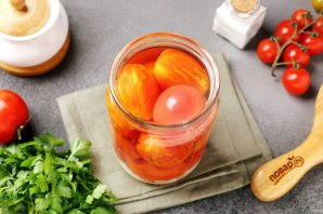 Помидоры на зиму в томатной пасте