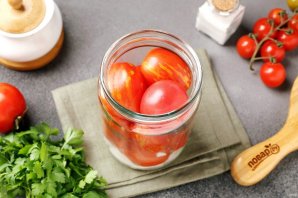 Помидоры на зиму в томатной пасте