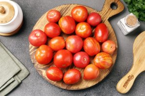 Помидоры на зиму в томатной пасте