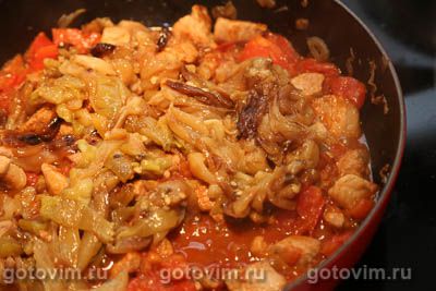 Рагу из свинины с печеными перцами и кисло-сладким соусом Рагу из свинины с печеными перцами и кисло-сладким соусом