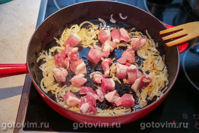 Рагу из свинины с печеными перцами и кисло-сладким соусом Рагу из свинины с печеными перцами и кисло-сладким соусом