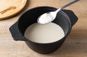 Рисовая каша на овсяном молоке Рисовая каша на овсяном молоке