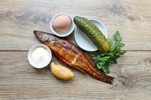 Салат из копченого судака