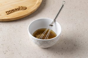 Салат из соевой спаржи с огурцом Салат из соевой спаржи с огурцом