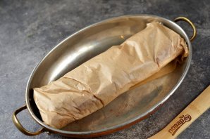 Свиная грудинка запечённая в пергаменте