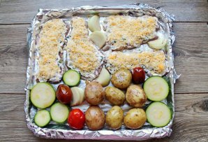 Свинина под теплой "шапочкой" запеченная с овощами