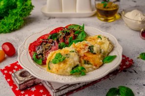 Сырники с базиликом и моцареллой Сырники с базиликом и моцареллой