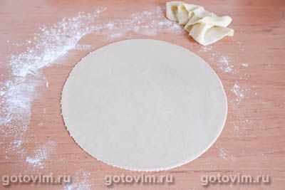 Торт «Наполеон» с заварным кремом Торт «Наполеон» с заварным кремом