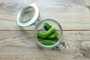 Водка огуречная "2 в 1"