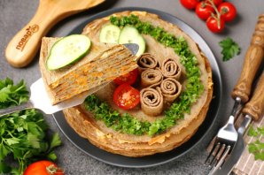 Закусочный печёночный торт с кабачками