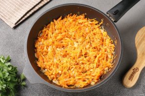 Закусочный печёночный торт с кабачками