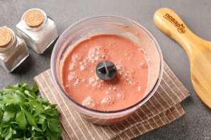 Закусочный печёночный торт с кабачками