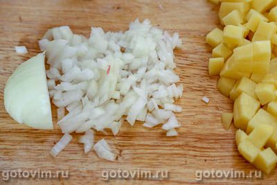 Борщ с тушенкой