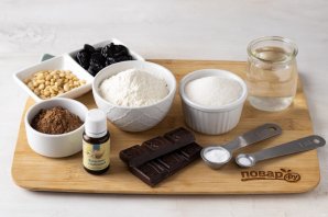 Брауни с черносливом Брауни с черносливом