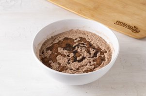 Брауни с черносливом Брауни с черносливом